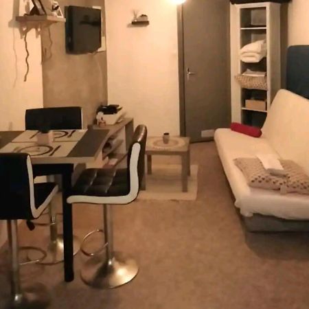 Charmant Studio Apartment Tarascon-sur-Ariege Ngoại thất bức ảnh